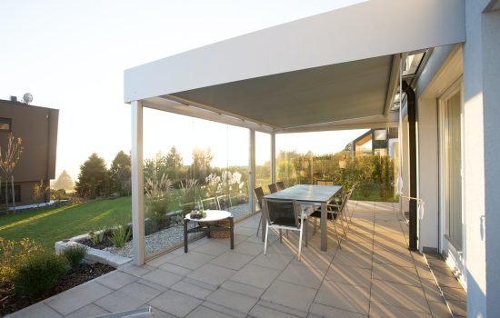 Véranda ou pergola : que choisir ?